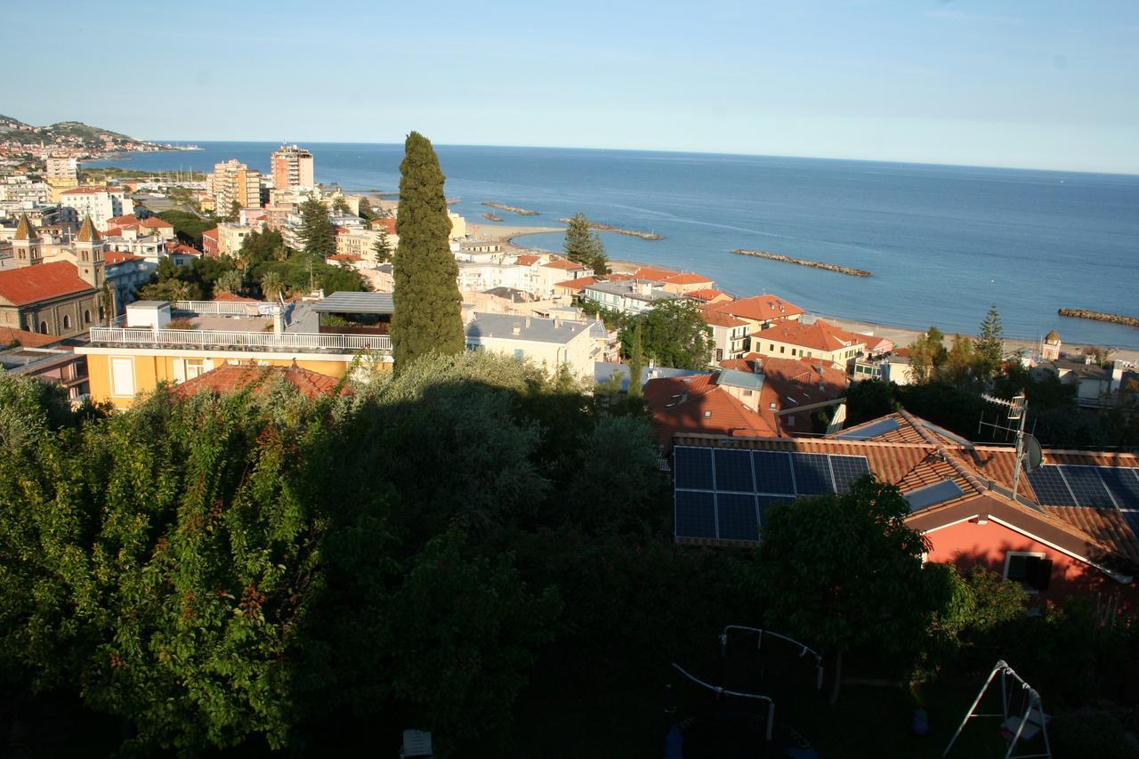 La Dolce Vita Arma di Taggia Exterior foto